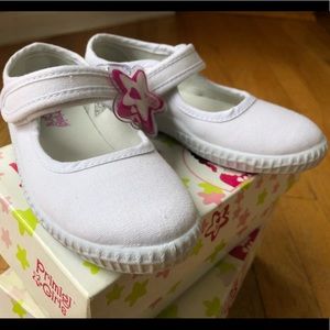 Girls Mary Janes - Primigi - White Canvas